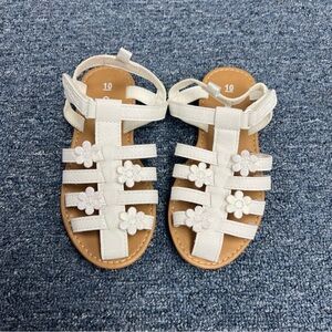Carter’s Little Girls White Floral Sandals